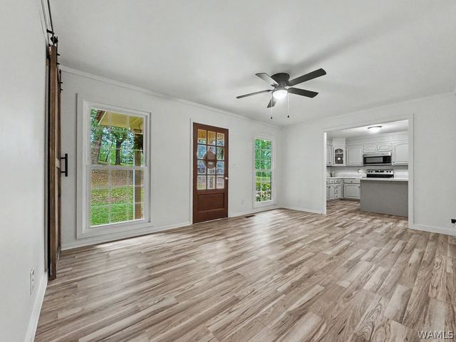 13757 Crystal Lake, Coker, AL 35452
