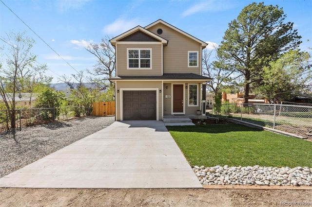 1217 Custer Avenue, Colorado Springs, CO 80903