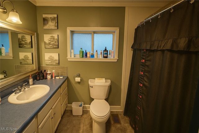 49659 Water Street, St Clairsville, OH 43950