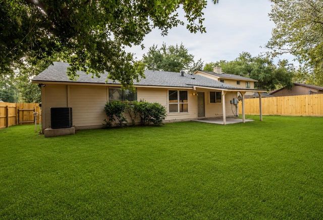 3919 Wintergreen Drive, Humble, TX 77396