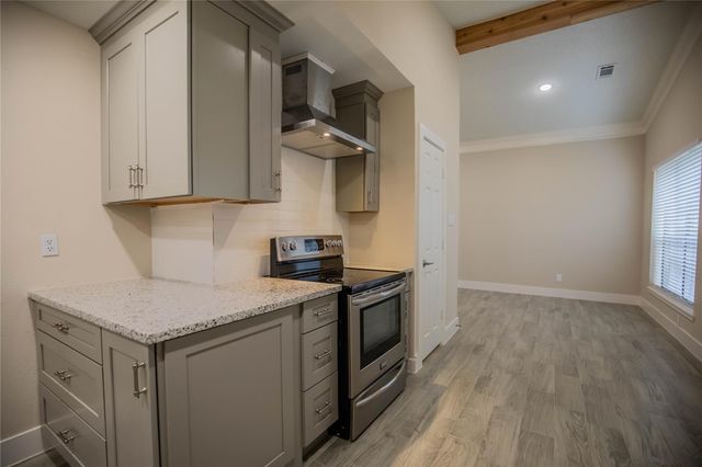 3919 Wintergreen Drive, Humble, TX 77396