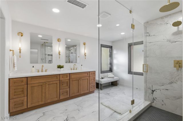 4942 Tierra Del Sol Drive, Las Vegas, NV 89113