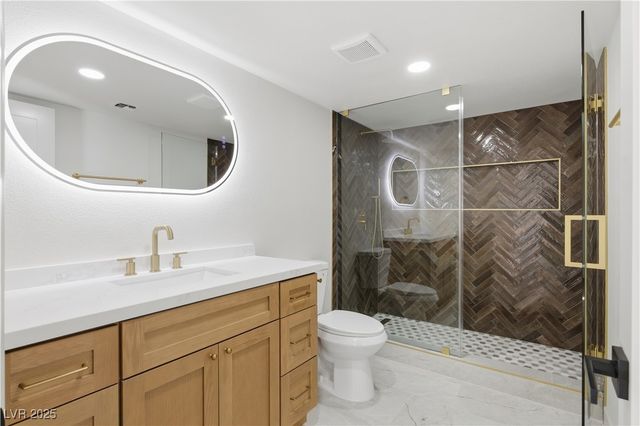 4942 Tierra Del Sol Drive, Las Vegas, NV 89113