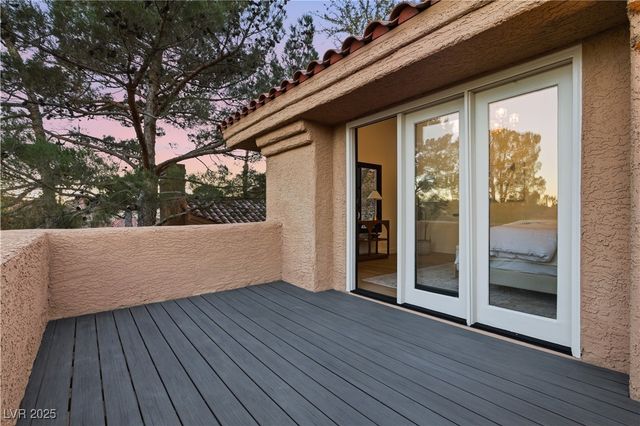 4942 Tierra Del Sol Drive, Las Vegas, NV 89113