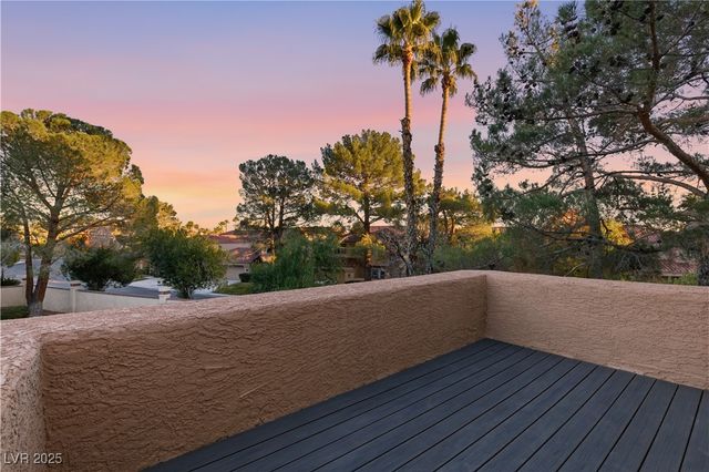 4942 Tierra Del Sol Drive, Las Vegas, NV 89113