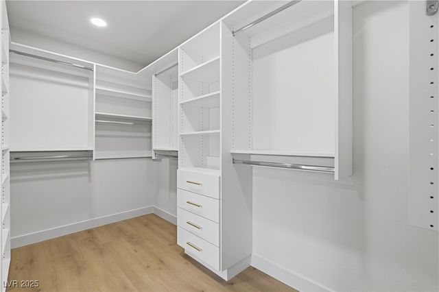 4942 Tierra Del Sol Drive, Las Vegas, NV 89113