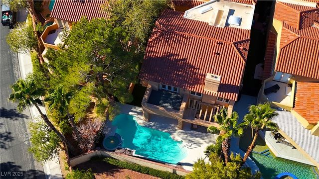 4942 Tierra Del Sol Drive, Las Vegas, NV 89113