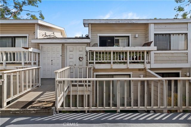 4652 Don Lorenzo B, Los Angeles, CA 90008