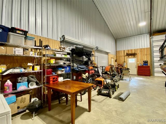 4752 Ward Road, Elmore, AL 36025