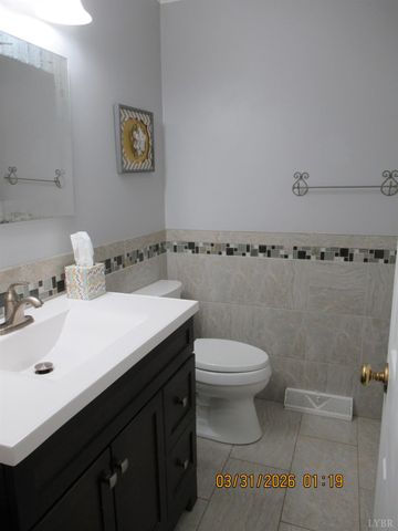 135 Cheyenne Drive, Lynchburg, VA 24502