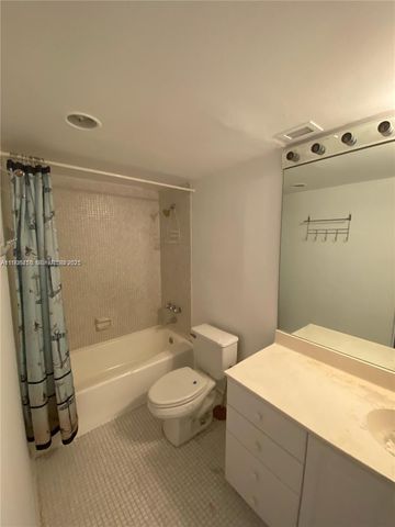 19390 Collins Avenue 217, Sunny Isles Beach, FL 33160