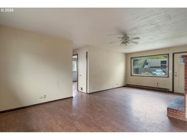 4634 Se LEE Ave, Lincoln City, OR 97367