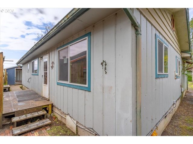 4634 Se LEE Ave, Lincoln City, OR 97367