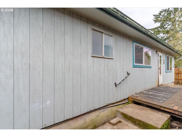 4634 Se LEE Ave, Lincoln City, OR 97367