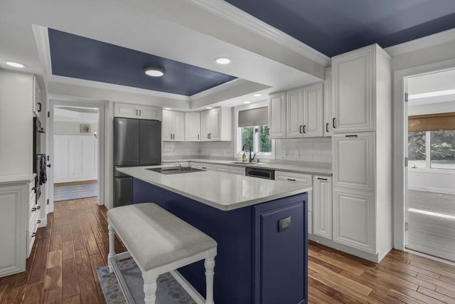 2393 Cove Point Court, Powell, OH 43065