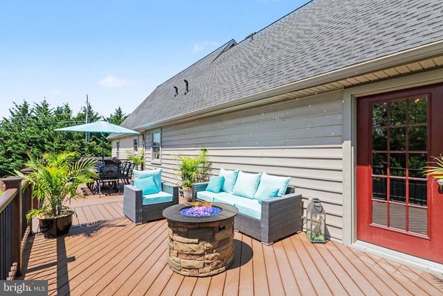 5020 ZEIGLERS CHURCH RD, Spring Grove, PA 17362