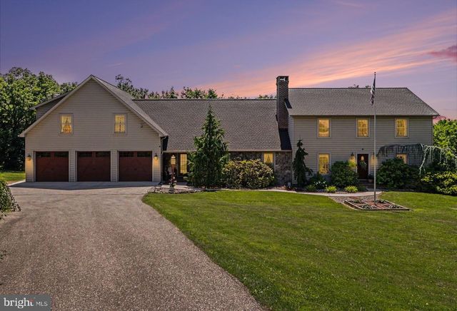 5020 ZEIGLERS CHURCH RD, Spring Grove, PA 17362