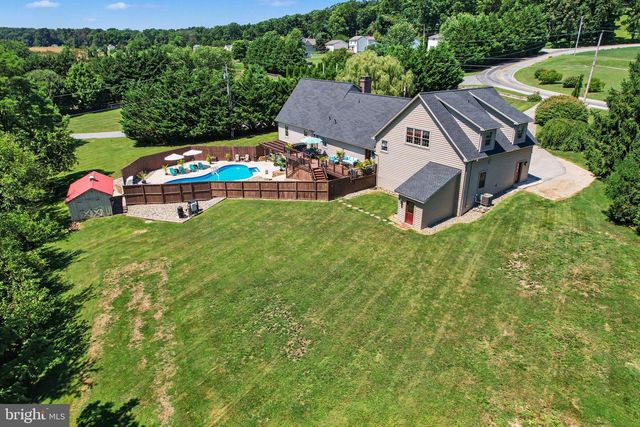 5020 ZEIGLERS CHURCH RD, Spring Grove, PA 17362