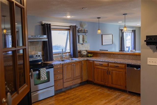 13348 185th Street, Linwood, KS 66052