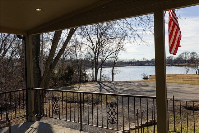 13348 185th Street, Linwood, KS 66052