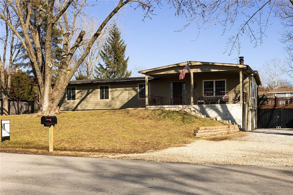 13348 185th Street, Linwood, KS 66052