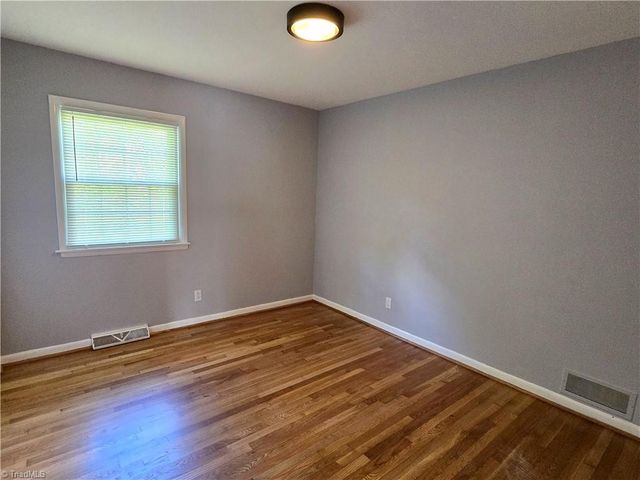 2402 Chatham Drive, Greensboro, NC 27408