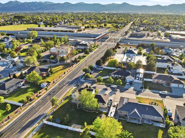 9787 S GARDEN GLEN RD, South Jordan, UT 84095