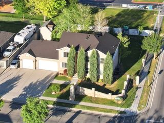 9787 S GARDEN GLEN RD, South Jordan, UT 84095