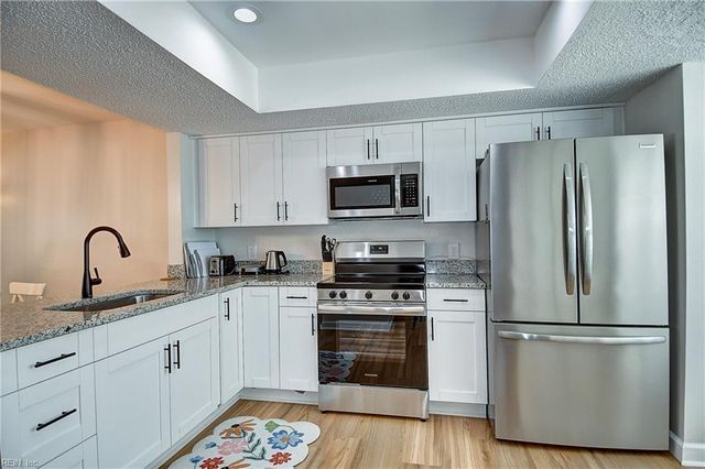 770 Spence CIR, Virginia Beach, VA 23462