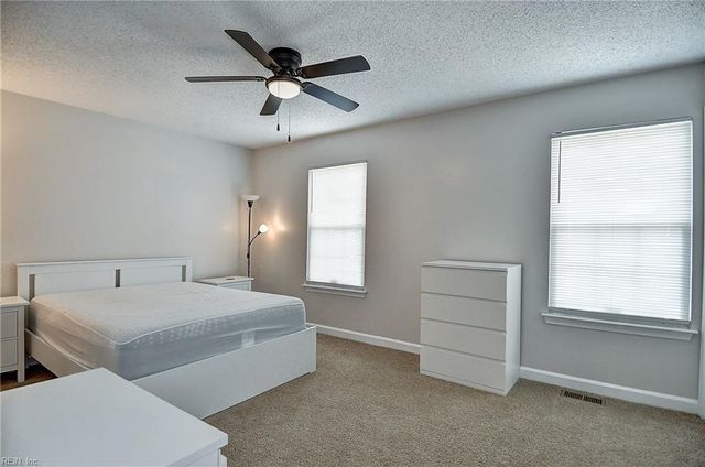 770 Spence CIR, Virginia Beach, VA 23462