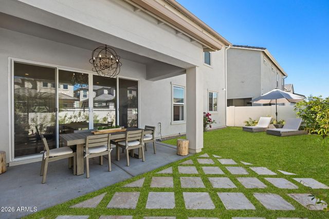 5120 E HELENA Drive, Scottsdale, AZ 85254