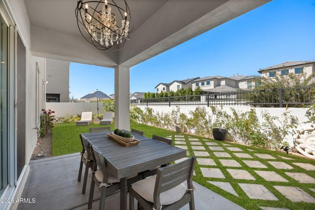 5120 E HELENA Drive, Scottsdale, AZ 85254