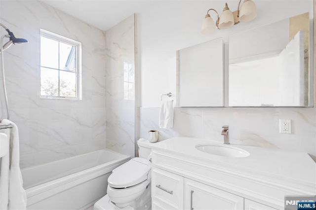 21 Cedar Street, Cresskill, NJ 07626