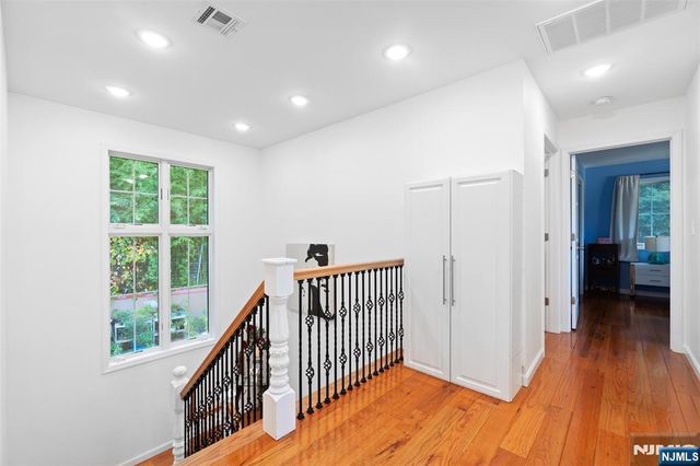 21 Cedar Street, Cresskill, NJ 07626