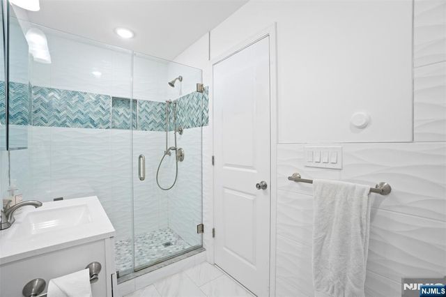 21 Cedar Street, Cresskill, NJ 07626