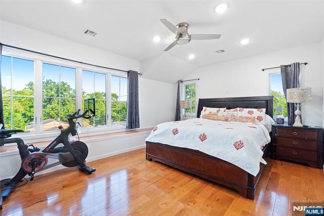 21 Cedar Street, Cresskill, NJ 07626