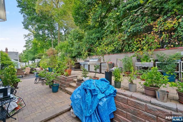 21 Cedar Street, Cresskill, NJ 07626