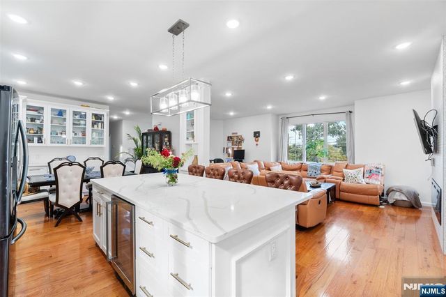 21 Cedar Street, Cresskill, NJ 07626