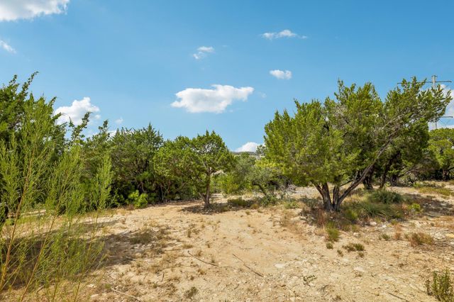 420 Lindale CV, Austin, TX 78738