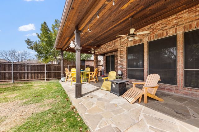 2304 Peppermill Drive, Little Elm, TX 75068