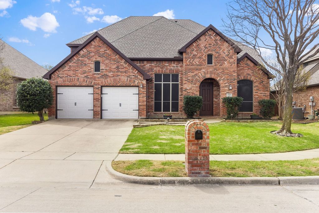 2304 Peppermill Drive, Little Elm, TX 75068