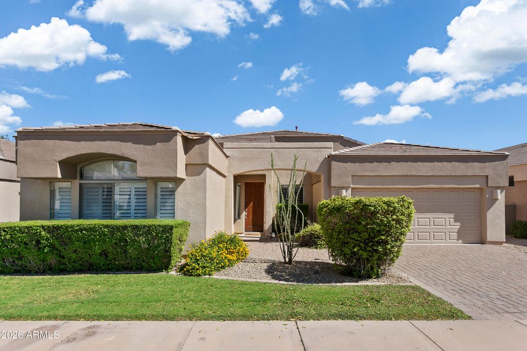 8630 E KRAIL Street, Scottsdale, AZ 85250 — exterior