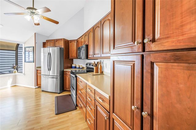 10495 LONGWOOD DRIVE, Seminole, FL 33777