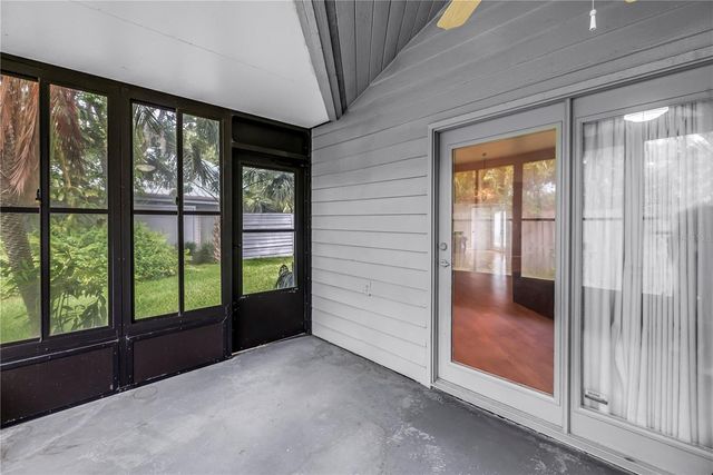 10495 LONGWOOD DRIVE, Seminole, FL 33777