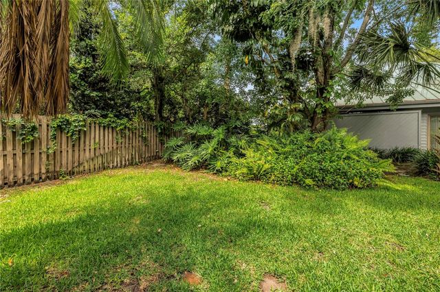 10495 LONGWOOD DRIVE, Seminole, FL 33777