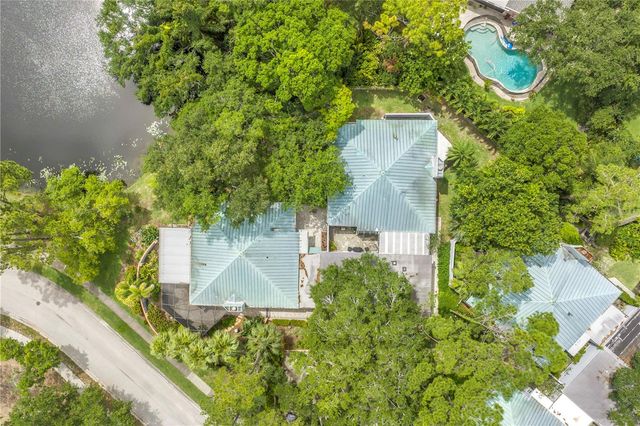 10495 LONGWOOD DRIVE, Seminole, FL 33777