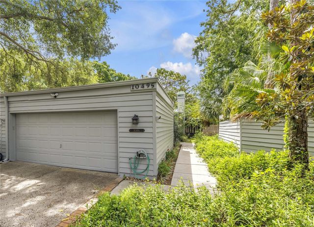 10495 LONGWOOD DRIVE, Seminole, FL 33777