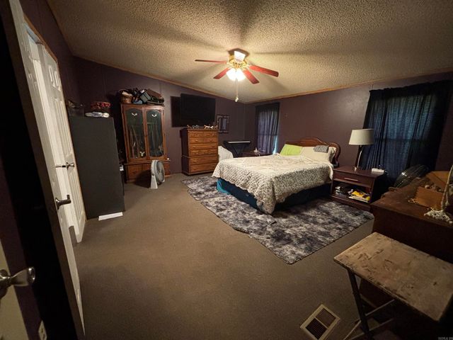 14130 Dollarway Rd, White Hall, AR 71602