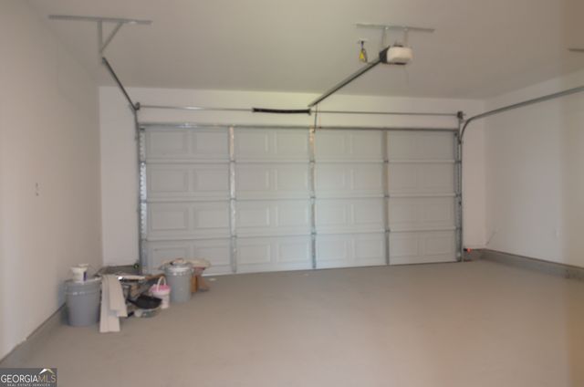 708 Coopers Lnd, Macon, GA 31216