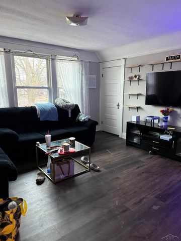 2120 Stark Street, Saginaw, MI 48602